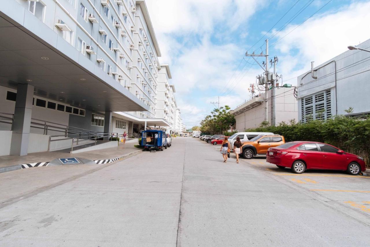 Reddoorz Premium @ Smdc Fairview Daire Quezon City Dış mekan fotoğraf