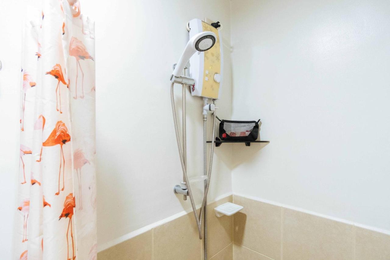 Reddoorz Premium @ Smdc Fairview Daire Quezon City Dış mekan fotoğraf